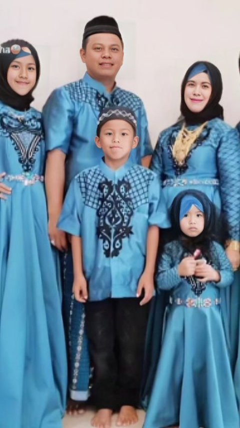 Portrait of a Compact Family Wearing Uniform Clothes During Eid Al-Fitr from 2016 to 2023