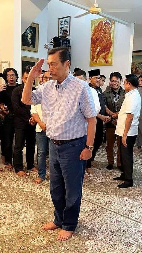 Momen Luhut Binsar Panjaitan Hormat ke Prabowo, Langsung Sebut Mister Presiden