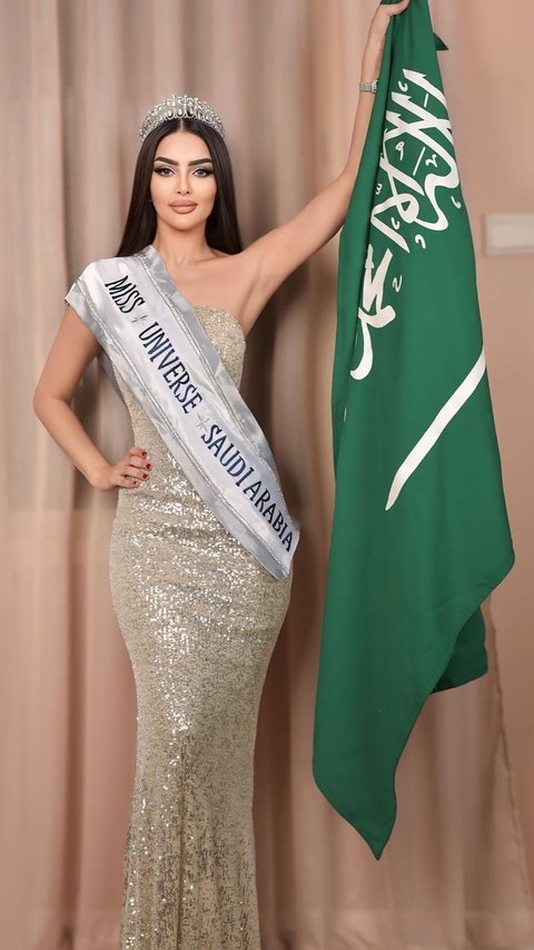 Potret Cantik Rumy Alqahtani, Kontestan Miss Universe Pertama dari Saudi Arabia