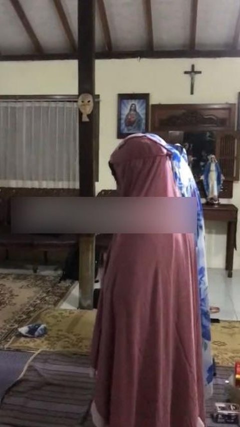 Toleransi Beragama Lagi Viral di Bulan Ramadan: Usai Bukber, Momen Sholat di Rumah Nonis Ini Jadi Sorotan