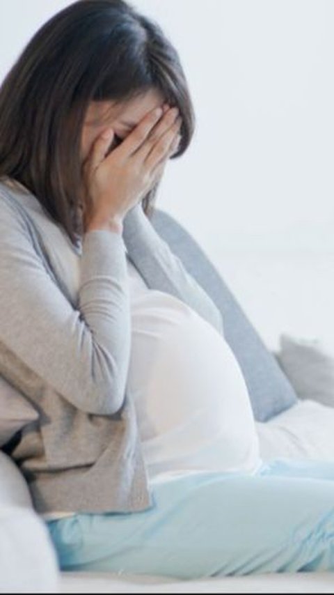 Prayer for Miscarried Fetus and How to Cope, Accepting Emotions and Sharing Feelings