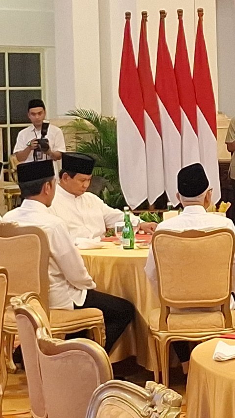 Menteri PDIP, PKB dan NasDem Tak Hadiri Bukber di Istana, Jokowi Duduk Semeja dengan Prabowo