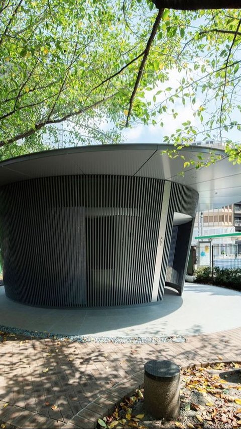 The Attraction of Public Toilets in Shibuya that Attracts Tourists