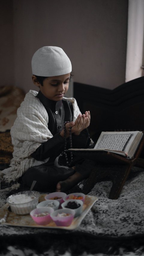 Prayer of a Righteous Child in Latin and Its Meaning, Insha Allah Will Get the Best in This World and the Hereafter