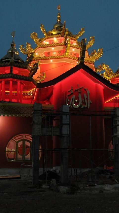 FOTO: Unik dan Megah, Yuk! Intip Pembangunan Masjid Tjia Kang Hoo dalam Arsitektur China di Pekayon