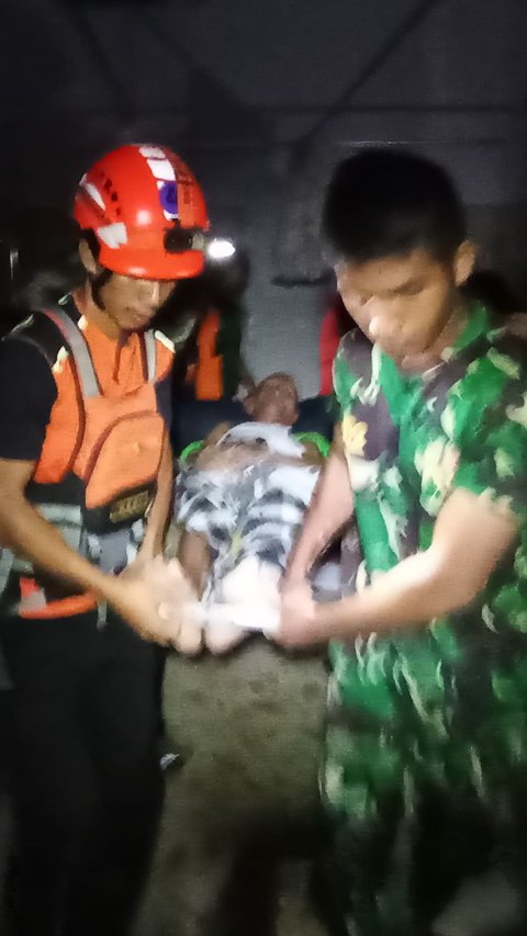 Banjir Kendari, Puluhan Warga Dievakuasi dan 1 Anggota TNI Meninggal Tersengat Listrik