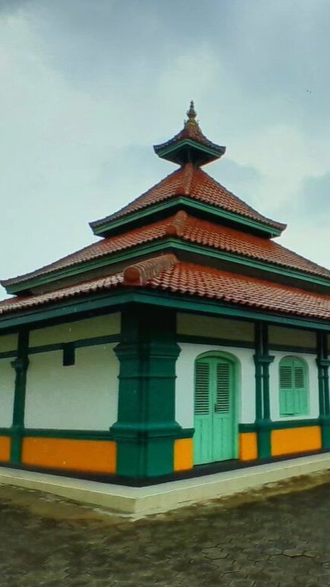 Melihat Arsitektur Unik Masjid Kuno Al Hikmah di Serang, Pertahankan Bangunan Asli Sejak Renovasi 1950