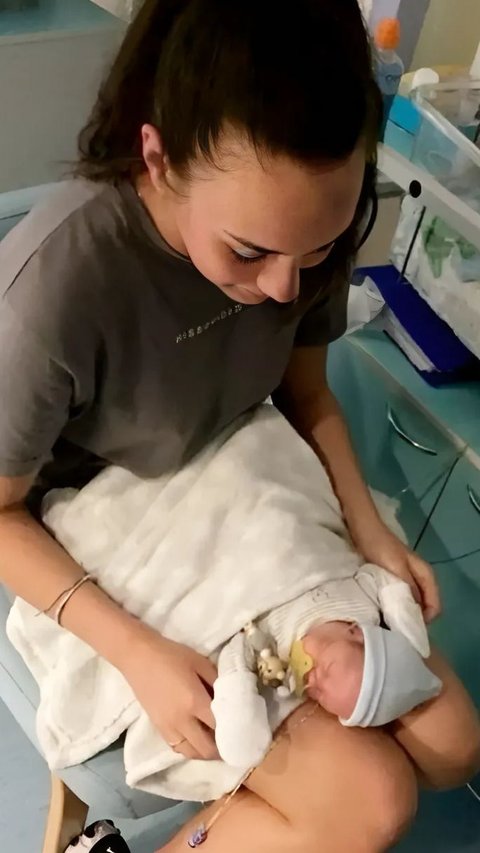 Keajaiban, Seorang Ibu Lahirkan Anak Kembar dengan Jarak 22 Hari
