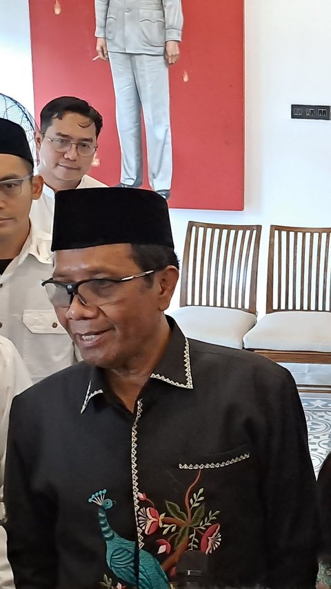 Momen Akrab Ganjar dan Mahfud di Hari Lebaran