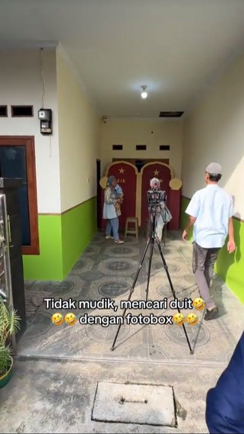 Pria Buka Jasa Fotobox Lebaran Karena Tak Mudik, Tak Disangka Laris Manis Sampai Cuan Mengalir