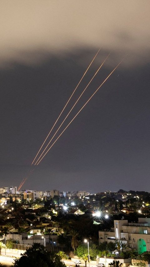 Iran Akui Serangan ke Israel Balasan Atas Penyerangan Konsultan di Suriah