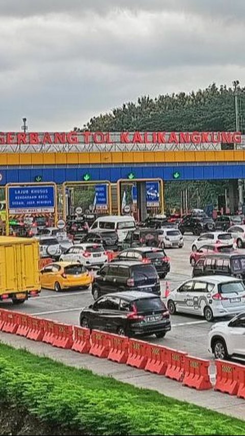 Update Arus Balik Lebaran: Kondisi Gerbang Tol Kalikangkung Sore Ini