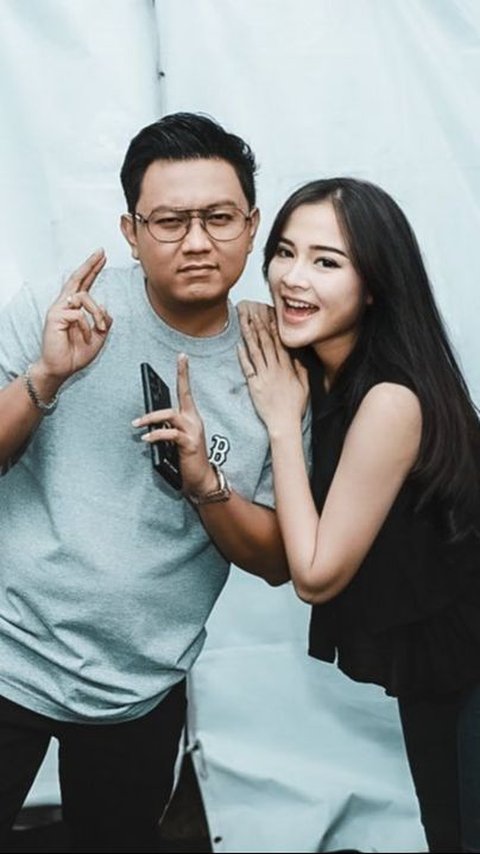 Penampilan Terbaru Bella Bonita Istri Denny Caknan Sudah Kembali Langsing Usai Melahirkan Anak Pertama 2 Bulan Lalu