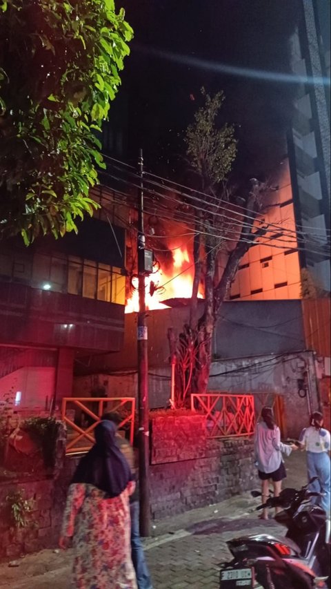 Kronologi Kebakaran Hebat Ruko di Mampang Tewaskan 7 Orang, Sebelum Muncul Kobaran Api Terdengar Ledakan