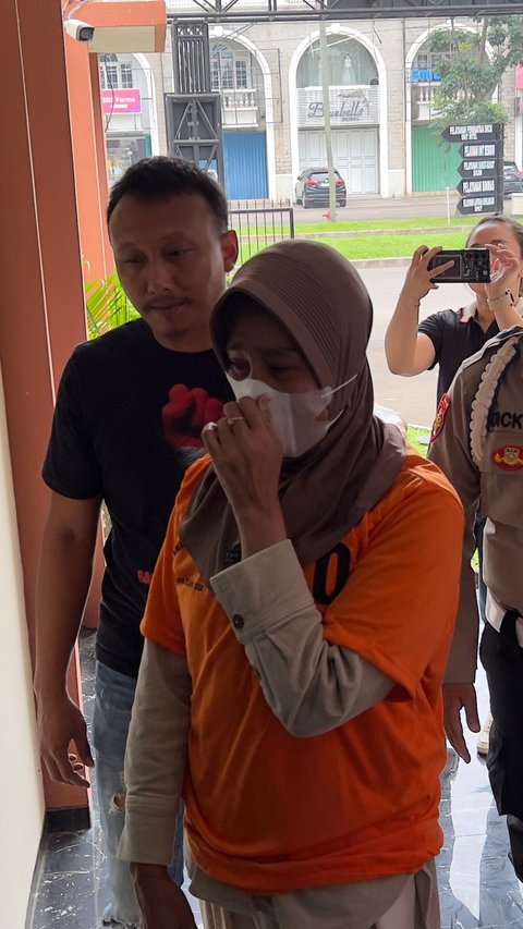 Wanita Bermobil Pembunuh Pemilik Butik di Tangerang Beli Pedang Baton Sword di Bogor dan Disimpan di Kendaraan