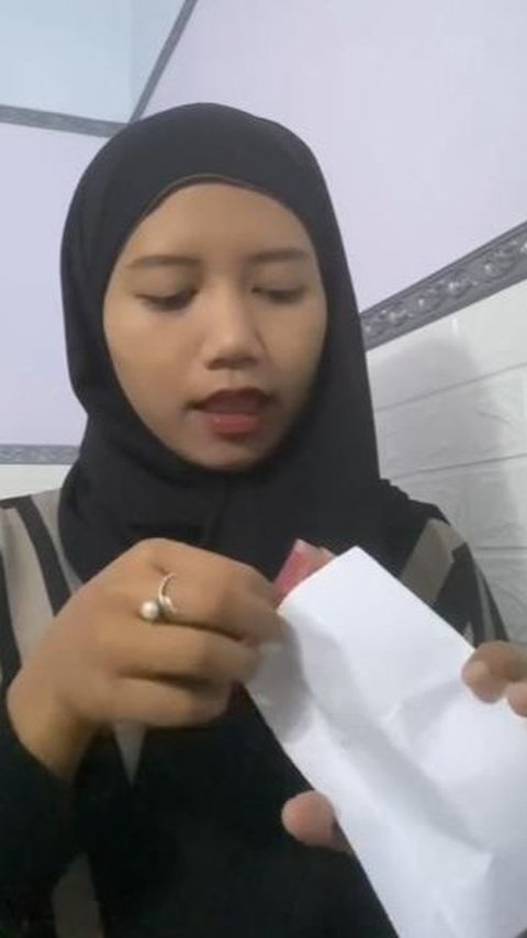 Pamer Gaji Pertama Jadi Guru Honorer, Wanita Ini Syok Tidak Sesuai Bayangannya, Netizen: 'Kerja Serius, Gaji Bercanda'