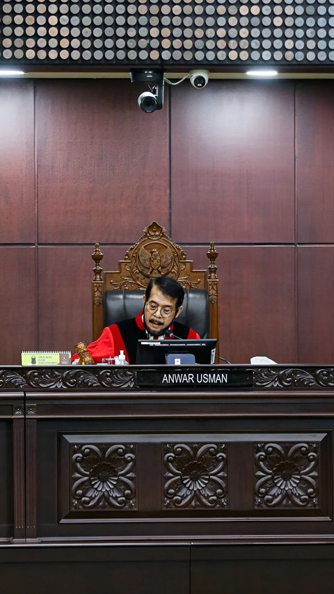 A series of facilities of the Chief Justice of the Constitutional Court that are said to still be used by Jokowi's in-law, Anwar Usman