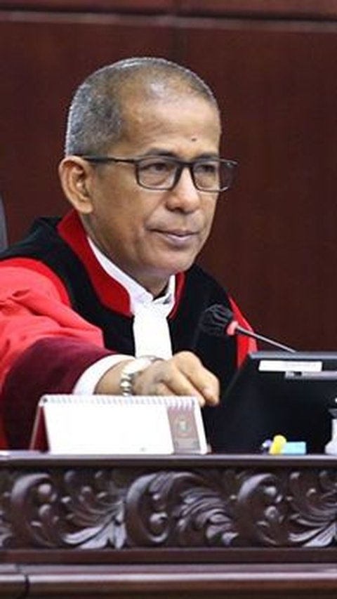 Hakim Saldi Isra: MK Bukan ‘Keranjang Sampah’ Selesaikan Semua Masalah Pemilu