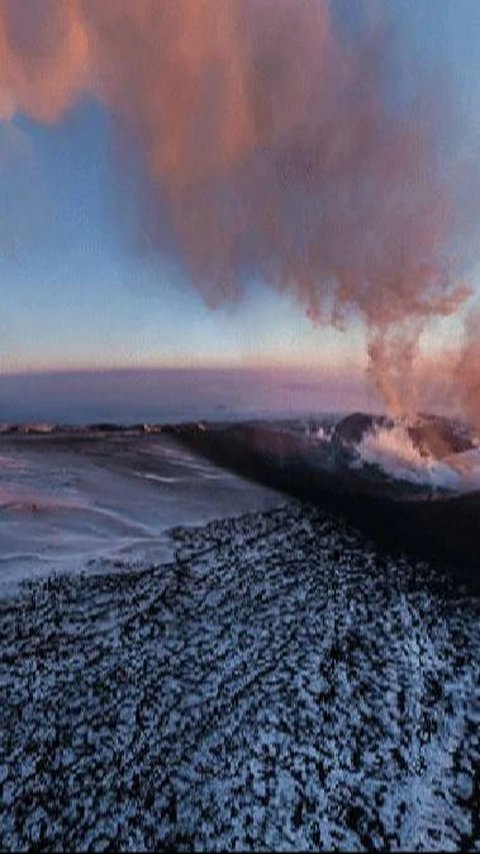 Gunung Berapi Aktif Ini Muntahkan Emas 80 Gram Per Hari, di Sini Lokasinya