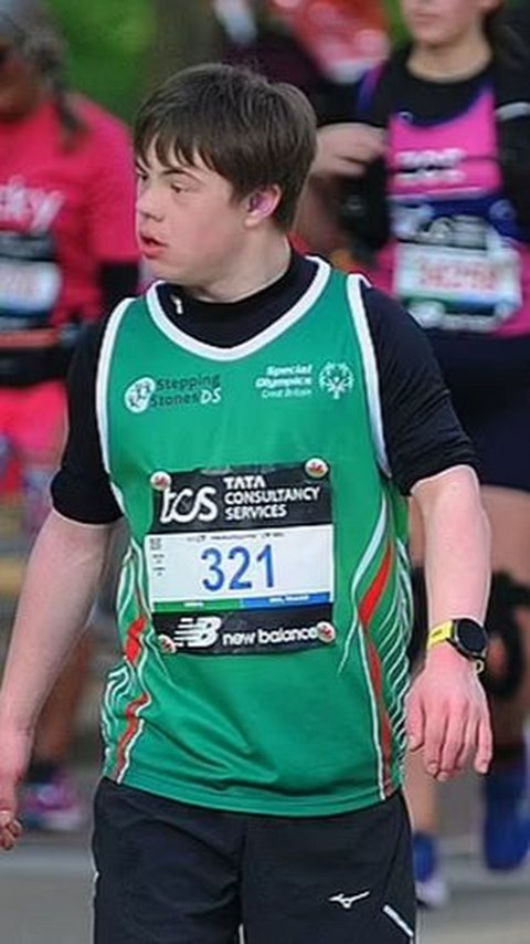 Lloyd Martin Became Youngest Runner with Down's Syndrome to Complete Marathon
