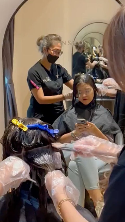 Kahiyang Lakukan 3 Hair Treatments at Once, Netizens Speculate the Cost
