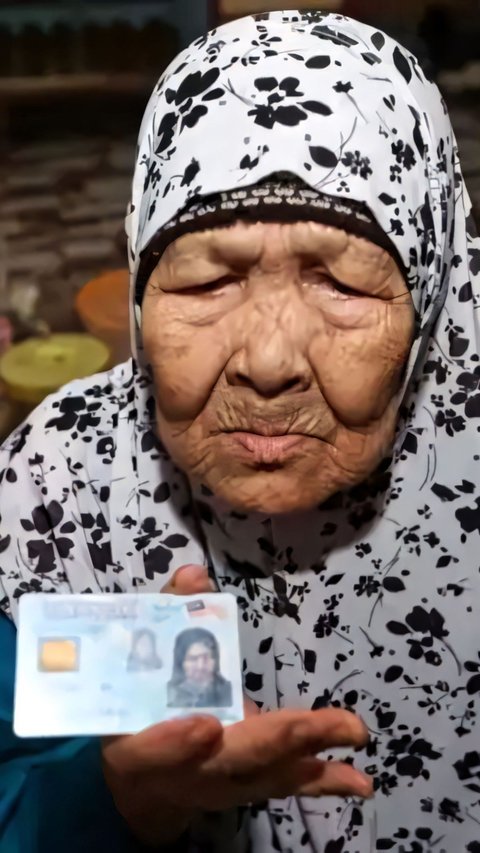 Story of Grandma Siti Hawa, 112 Years Old but Still Healthy and Fit, Wants to Get Married for the 8th Time If Someone Proposes to Her