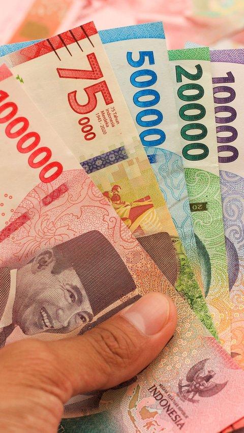 Rupiah Weakening, Which is Stronger Compared to the Thai Baht and Korean Won?