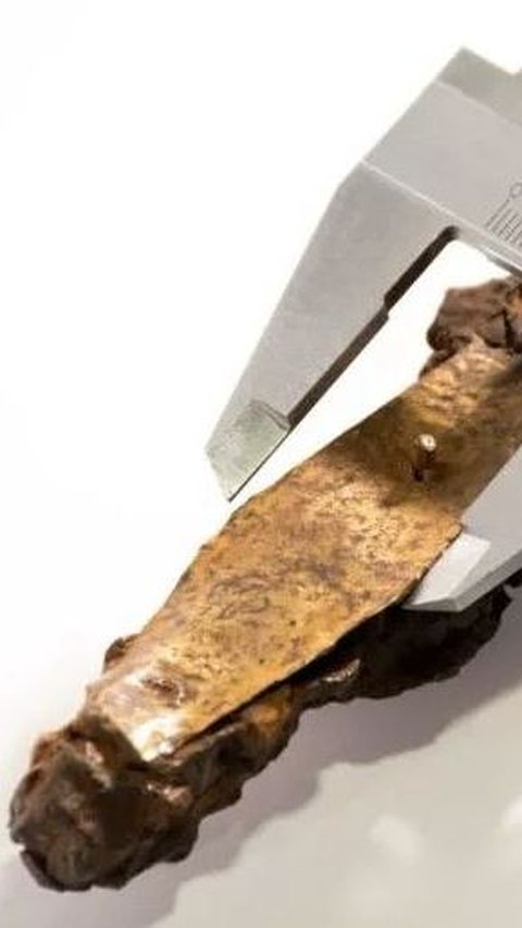Arkeolog Ungkap Usia Pedang 'Excalibur' yang Ditemukan 30 Tahun Lalu, Ternyata Ada Kaitannya dengan Penaklukan Islam di Spanyol