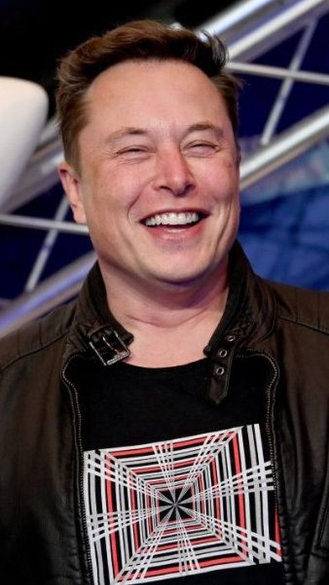 Woman Falls in Love With 'Elon Musk' But Ends Up Losing $50,000