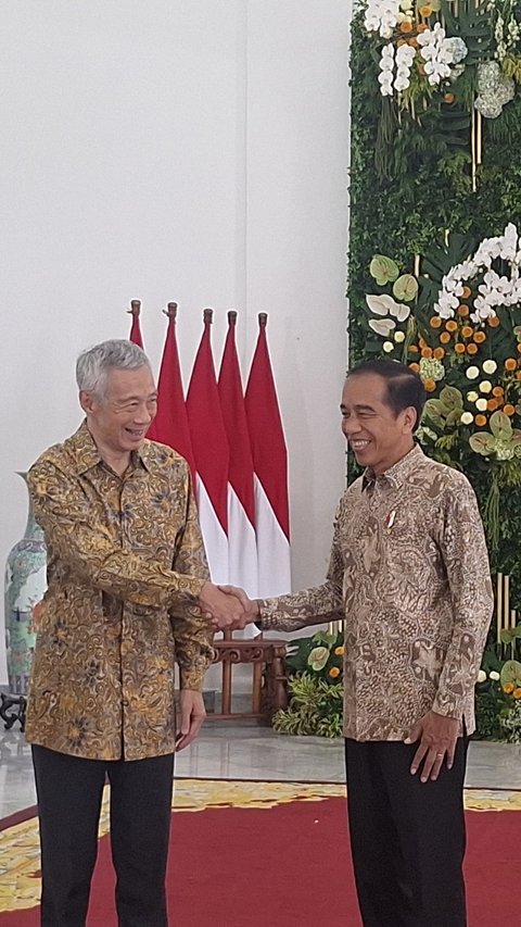 Bertemu Perdana Menteri Lee Hsien, Jokowi Apresiasi Kerja Sama Pertahanan dan Ekstradisi dengan Singapura