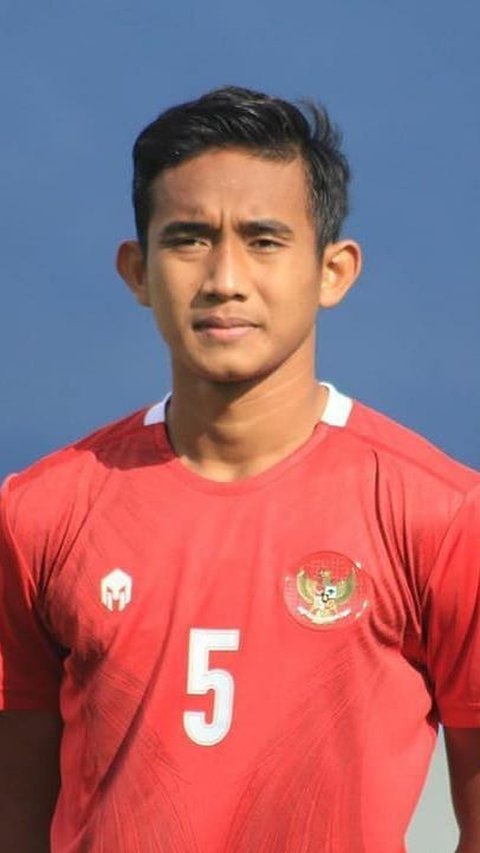 Potret Kapten Timnas Indonesia U-23 Rizky Ridho Bareng Sang Kekasih Cantik, Bucinnya Sama dengan Arhan