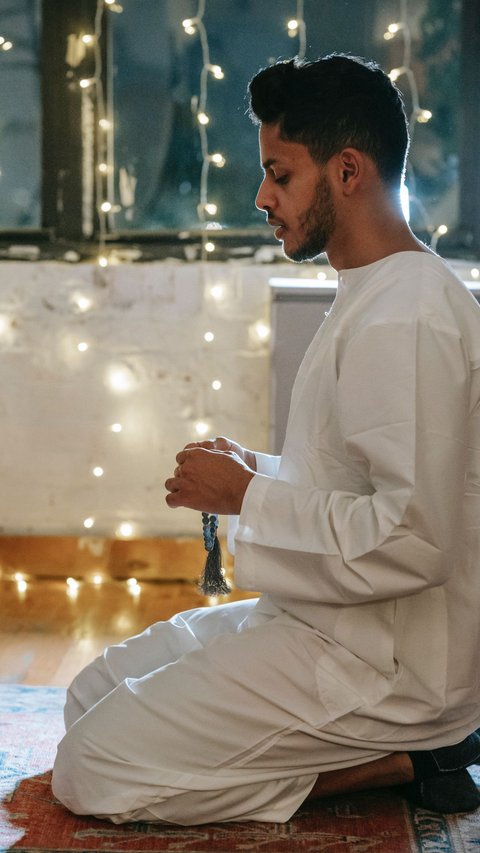 Bacaan Doa Subuh yang Lengkap Sesuai Sunnah Nabi Muhammad SAW, Disertai Artinya