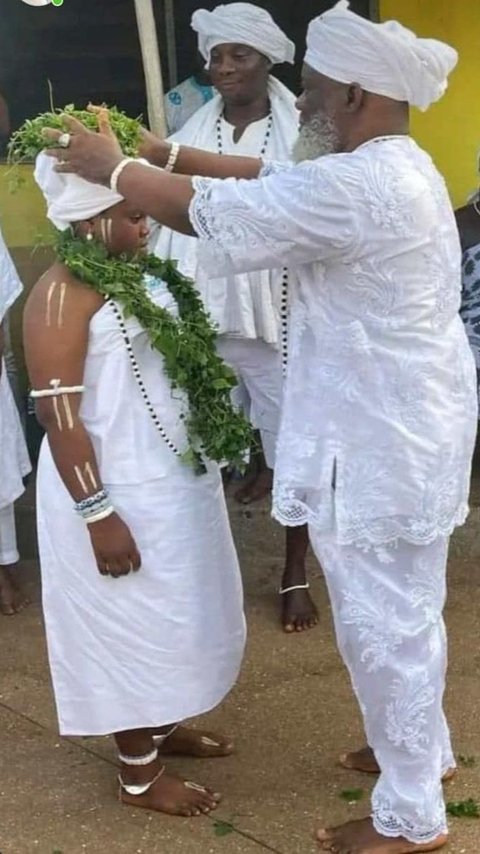 Controversial: 63-Year-Old Priest Marries 12-Year-Old Girl, Engaged Since the Age of 6