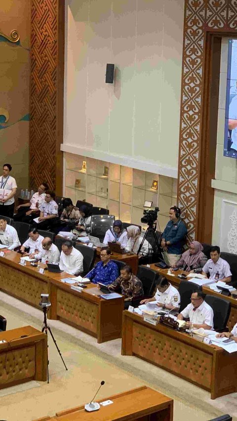 DPR Sentil Dirut PT Timah: Stres Tak Punya Tenaga