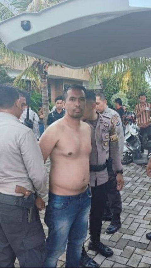 Mantan PNS Ini Masuk Restoran Tanpa Baju-Sandal, Pesan Makan Paling Enak, Sosoknya Bikin Semua Pelayan Ketakutan