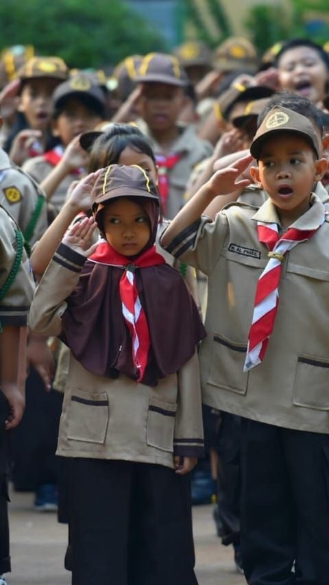 Nadiem Makarim: Scouting Must be Held in Schools, but Students are not Obliged to Participate