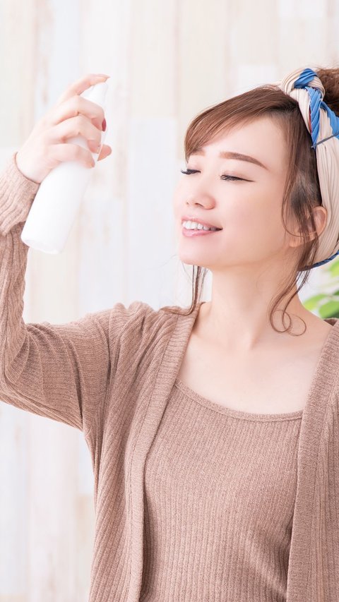 Don't Just Spray Once, How to Use Setting Spray to Prevent Makeup from Easily Sliding Off