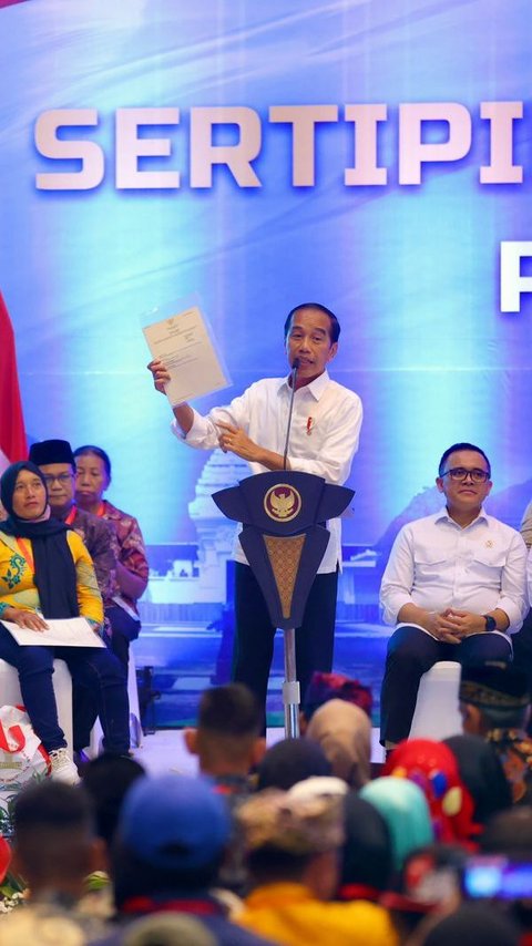Jokowi: Banyuwangi Terbesar di Indonesia Penerima Sertifikat Tanah Elektronik TORA