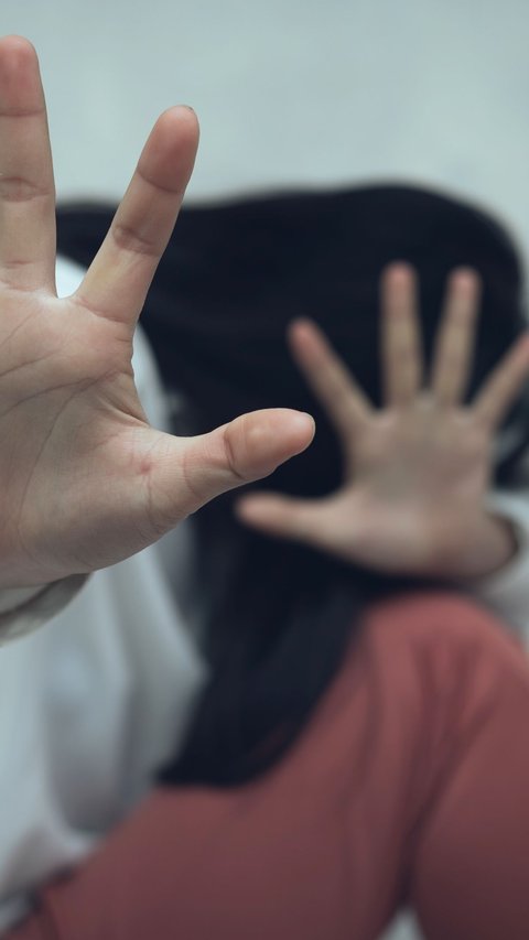Kisah Pilu Gadis SMP Diperkosa Kenalan di Medsos Pelaku Rekam & Sebar Video ke Teman-Teman Korban