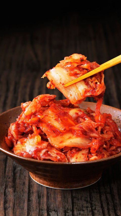 Bikin Kimchi Rumahan ala Asmirandah