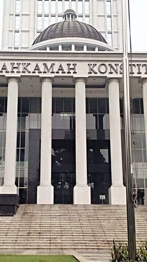 Ahli 02 Sebut Prabowo-Gibran 'Calon Dukungan Pemerintah' di Sidang MK, Gelagapan Saat Ditanya Hakim Saldi Isra