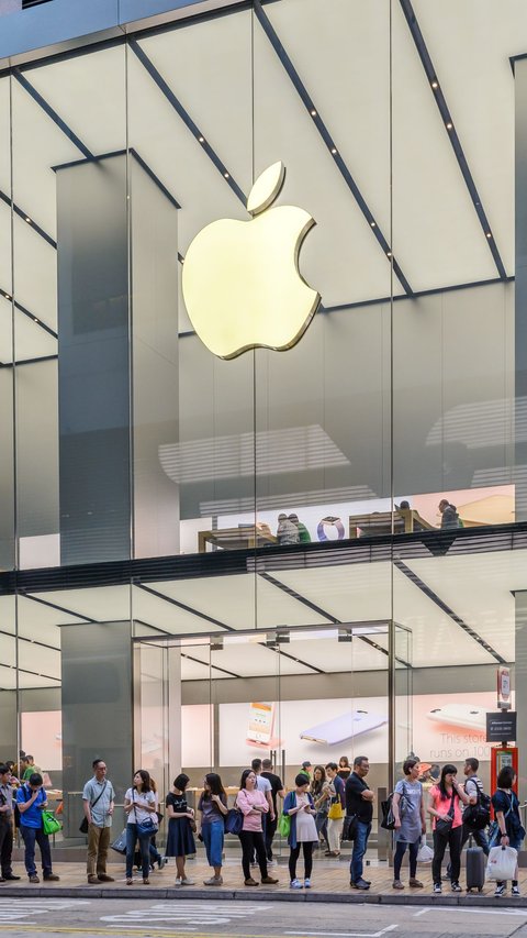 Apple Lays Off 614 Employees
