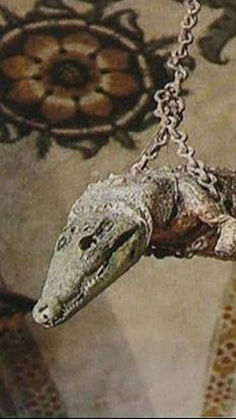 Unique, Church in Italy Has a 500-Year-Old Crocodile Hanging from the Ceiling
