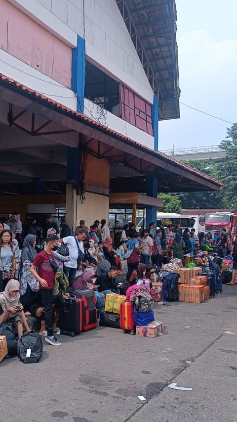 Pemudik Wajib Tahu, Tiket Go Show Bus di Terminal Kampung Rambutan Sudah Tak Tersedia