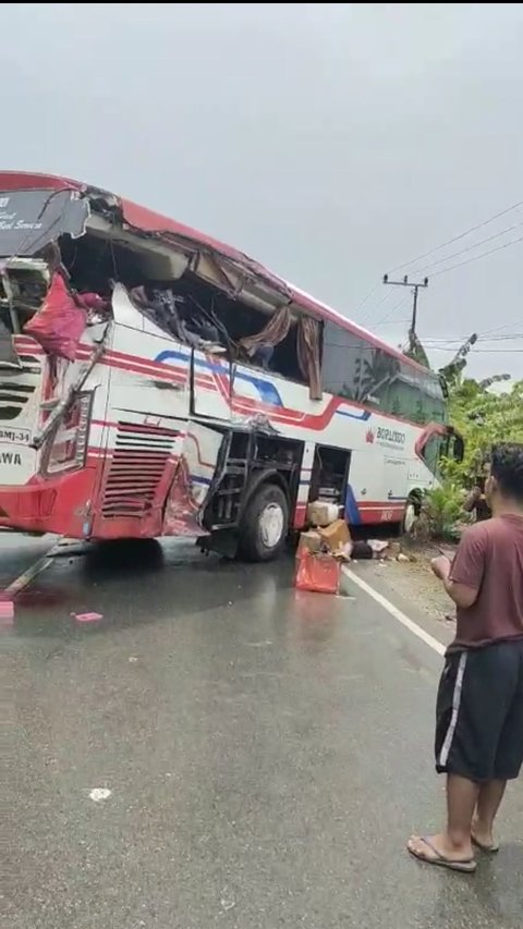 Bus Borlindo Rute Makassar-Palu Tabrak Truk di Pasangkayu Sulbar, 4 Meninggal Dunia