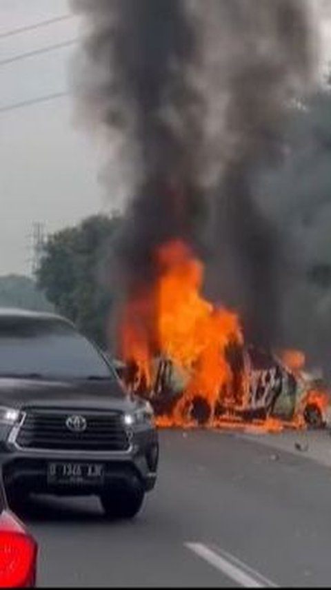 Polisi Pastikan Sopir Bus dan Toyota Rush Sehat Usai Kecelakaan di KM 58 Tol Jakarta-Cikampek