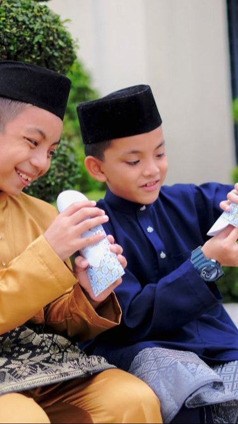 Message from Ustaz, Don't Let Your Children Become 'Beggars' on Eid