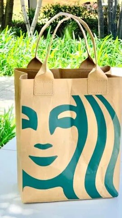 Starbucks Japan Sells Paper Tote Bag For $15. Interested?