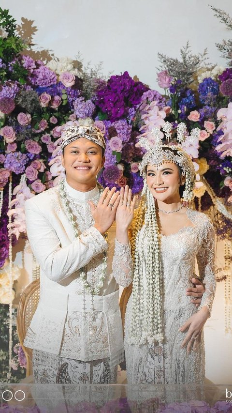 Unpacking the Price and Contents of Sweet Souvenirs at the Wedding of Mahalini and Rizky Febian