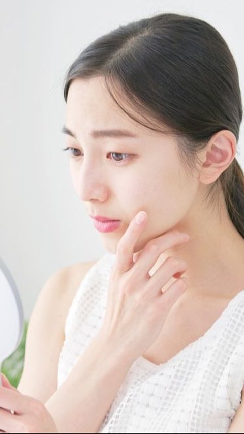 Can Acne Be Treated with Skincare? Here's How